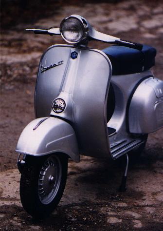 1971 silver Vespa Gran Turismo Replica 125cc