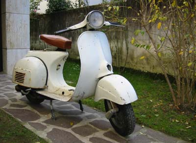 1971 white Vespa GTR 125cc