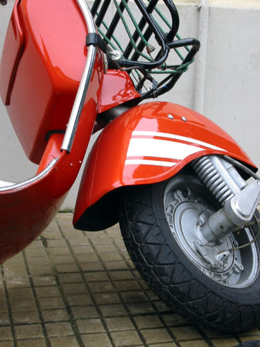 1973 red Vespa Rally 200