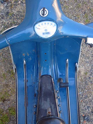 1977 blue Vespa E.T.3., 125cc