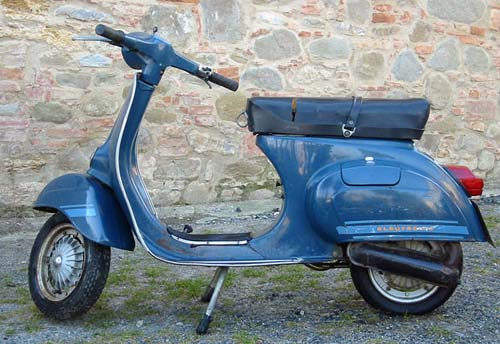 1977 blue Vespa E.T.3., 125cc